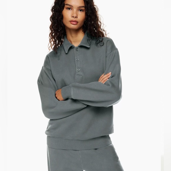 Aritzia Boyfriend PoloSweatshirt in purple - Picture 1 of 2